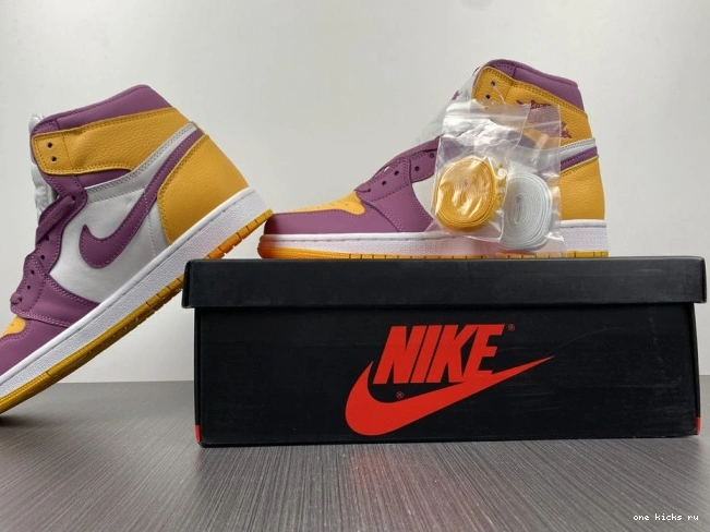 Chep Onekick Air Brotherhood High 555088-706 1 Jordan OG 0814